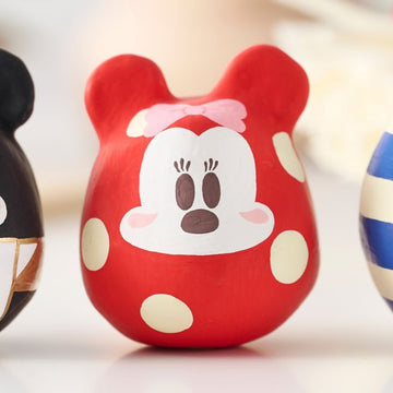 Disney Store - Weißer Fluss Daruma Minnie NEW YEAR 2025 - Glücksbringer