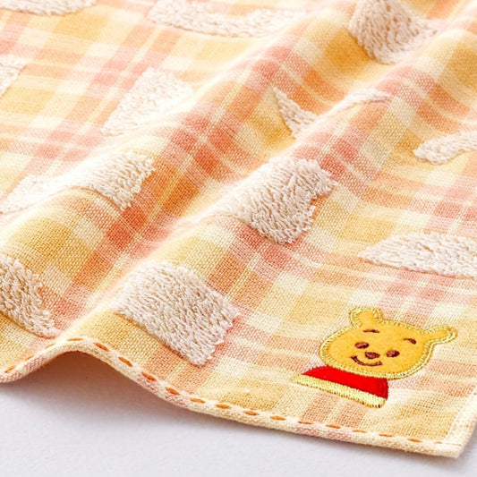 Disney Store - KIDEA towel with Winnie the Pooh - towel