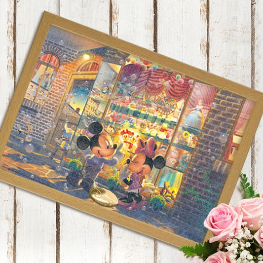 Disney Store - Mickey & Minnie Weltkleinstes 1000-Teile-Puzzle "Abenddämmerung im Spielzeugladen" - Puzzle