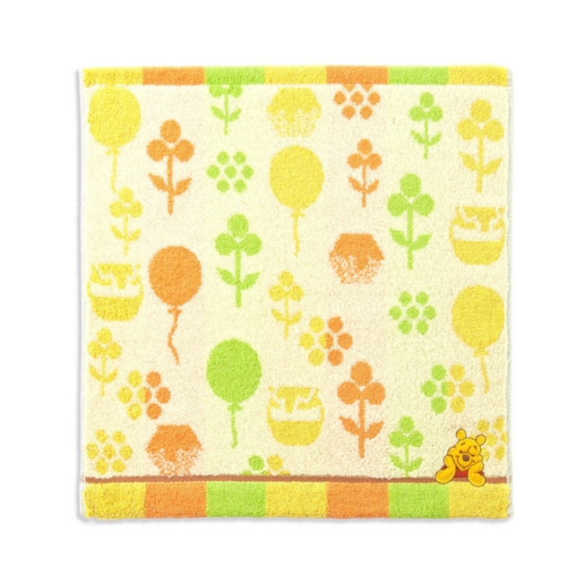 Disney Store - Washcloth Little Garden Winnie the Pooh - Bathroom Accessories