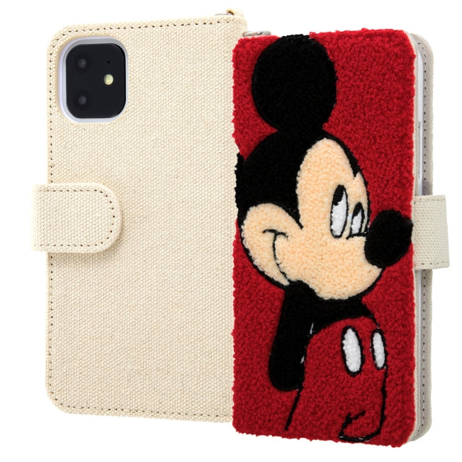 Disney Store - iPhone 11 mit Disney Charakteren - Handyhülle