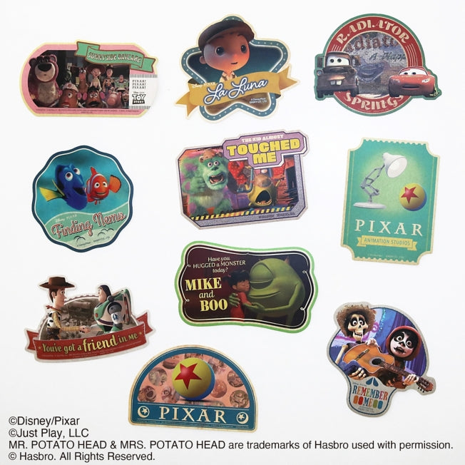 Disney Store - PIXAR! PIXAR! PIXAR! / Reisesticker / Mond und Junge - Aufkleber