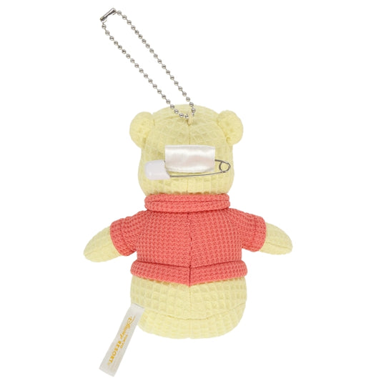 Disney Store - Winnie the Pooh Plush Badge - Accessory